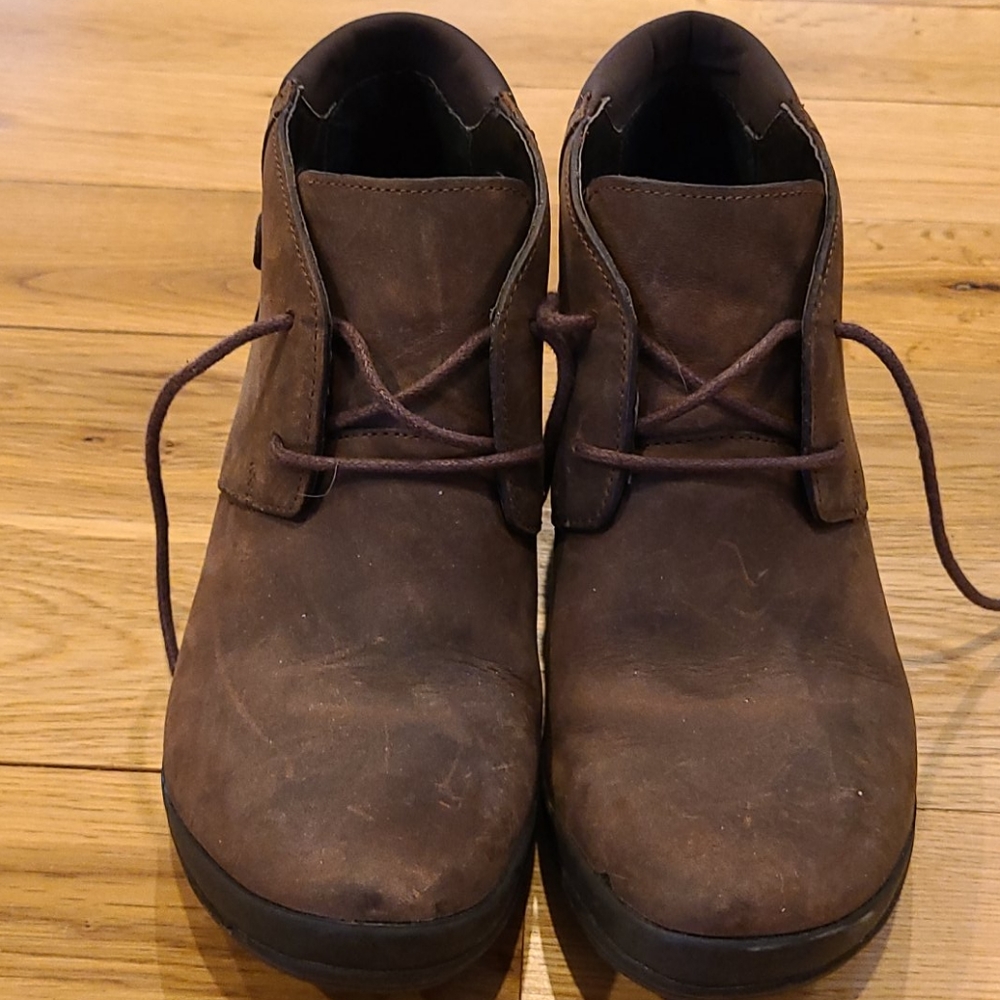 Merrell Veranda Lace-Up Booties - Picture 2 of 9